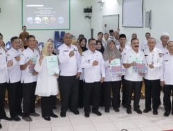 ASN Purna Tugas Brebes: Pemkab Lepas 33 PNS, Wabup Apresiasi Pengabdian