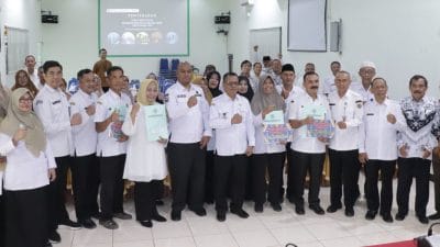 Wakil Bupati Brebes serahkan SK pensiun ASN