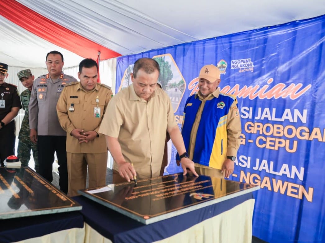 Proyek preservasi jalan Blora Jawa Tengah