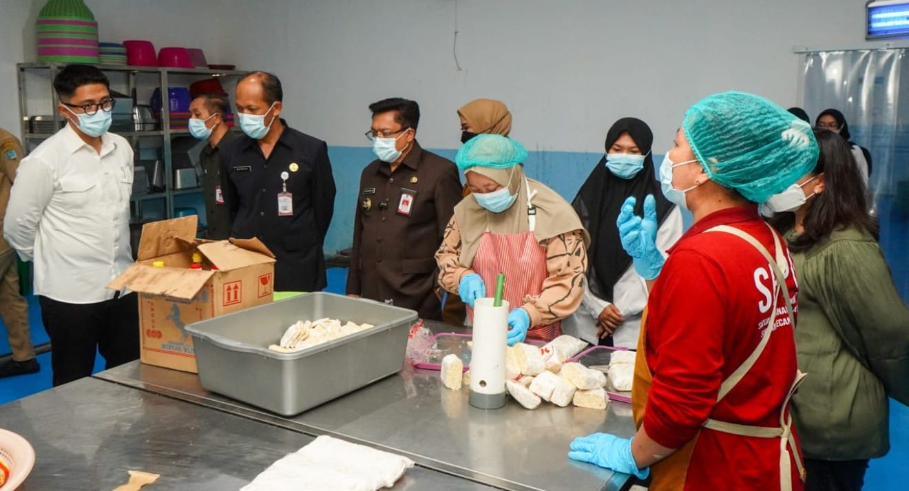 Wali Kota Salatiga sidak program MBG