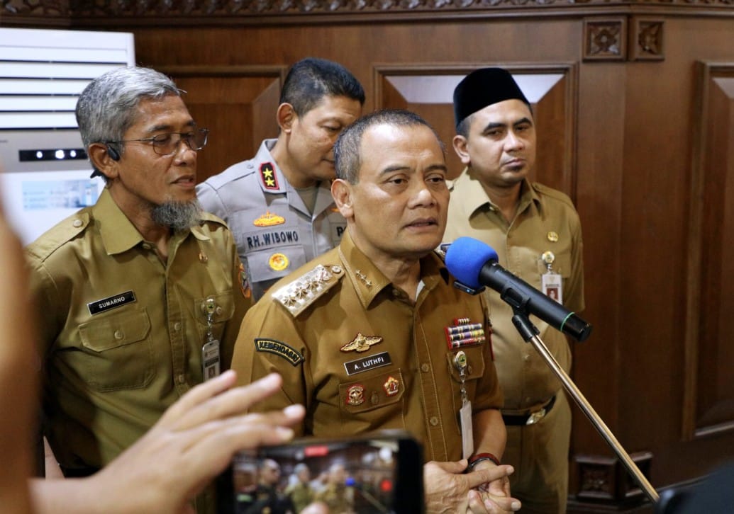 Gubernur Jawa Tengah Ahmad Luthfi umumkan THR PPPK paruh waktu