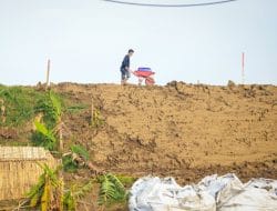 Tanggul Sungai Tuntang Grobogan Retak Dekat Titik Jebol, Pemprov Jateng Dorong Perbaikan Cepat