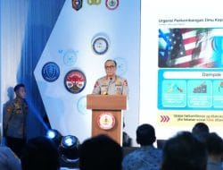 Wakapolri Rilis Dua Buku Kepolisian, Perkuat Kebijakan Polri Berbasis Data dan Riset